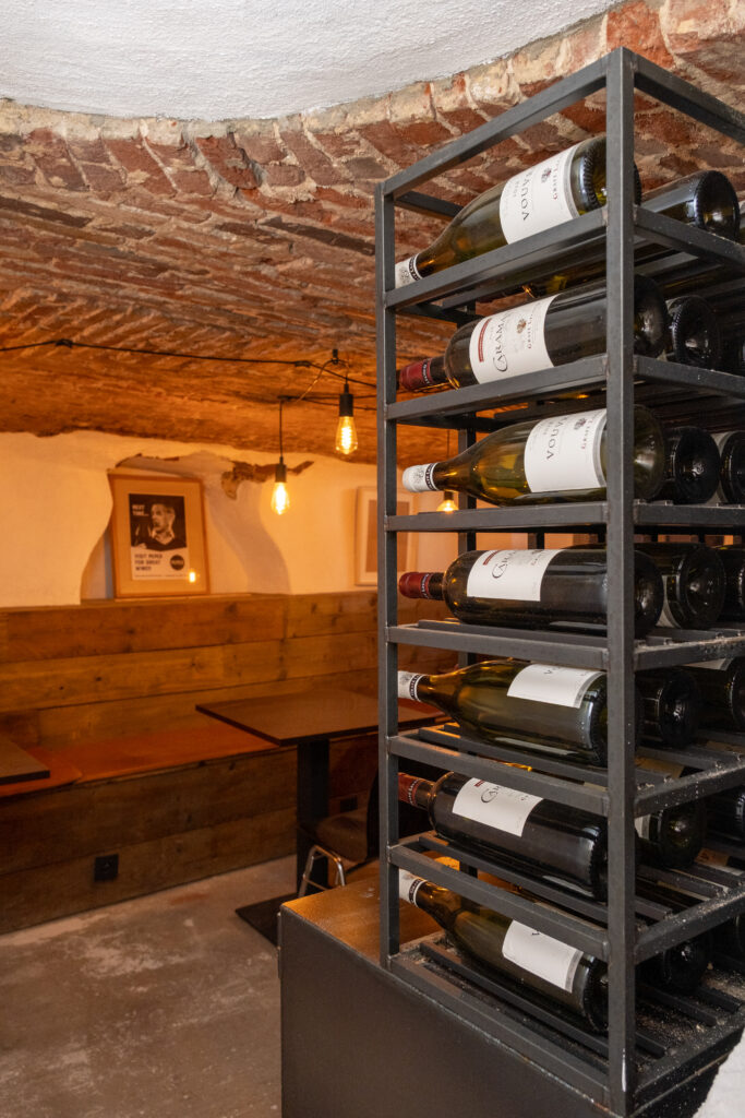 België, Gent, begijnenhof, Gravensteen, ruimte, events, vergadering, pop-up, televisie, frigo, evenementenlocatie, vergaderruimte, horeca, te huur, restaurant, kelder, toilet